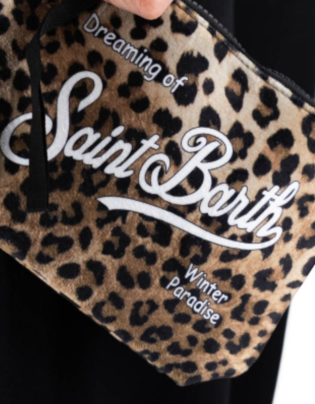Pochette DevidLabel MC2 Saint Barth Aline in tessuto tecnico leopardato con scritta Dreaming of Saint Barth