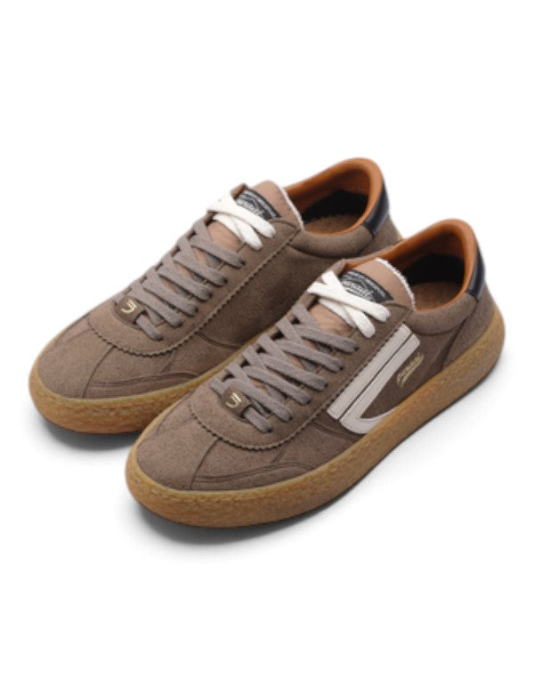 Sneaker DevidLabel 1.01 Vintage color Baileys in camoscio con suola in gomma naturale e lacci bianchi
