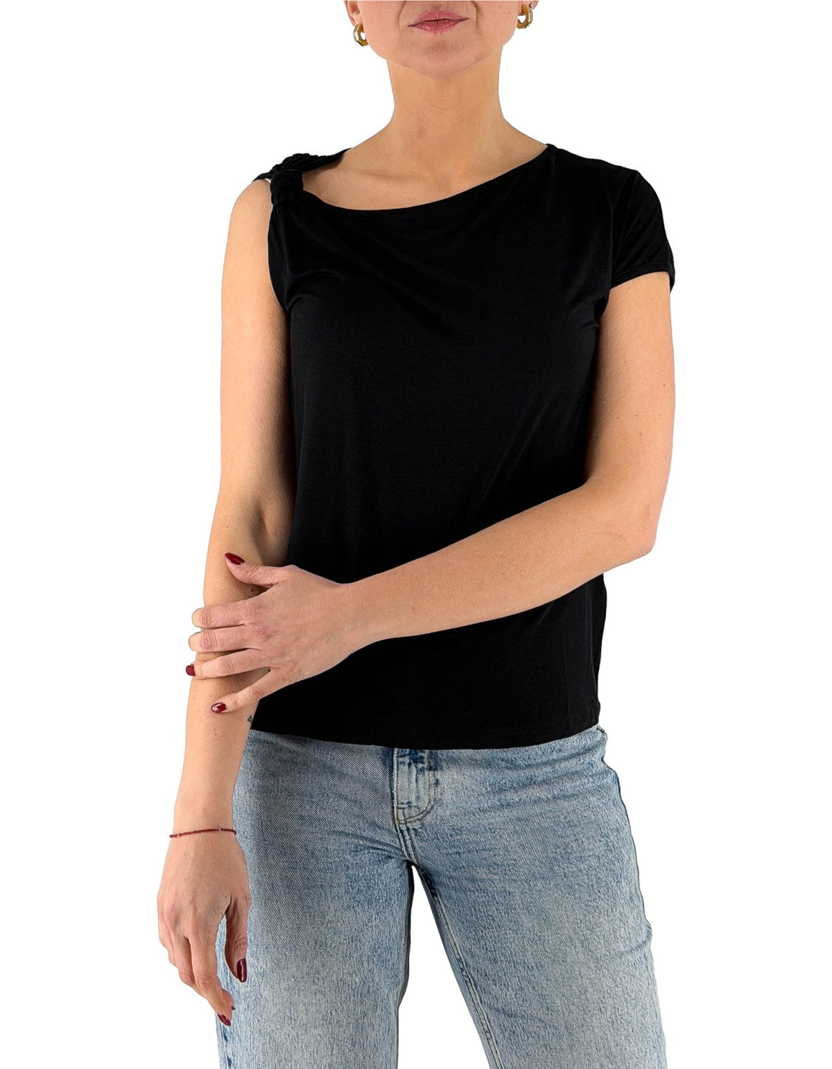 Manila Grace T-shirt Con Nodo Nero Ma001 – vista principale – Master SKU MNG_T033VU_MA001_NERO