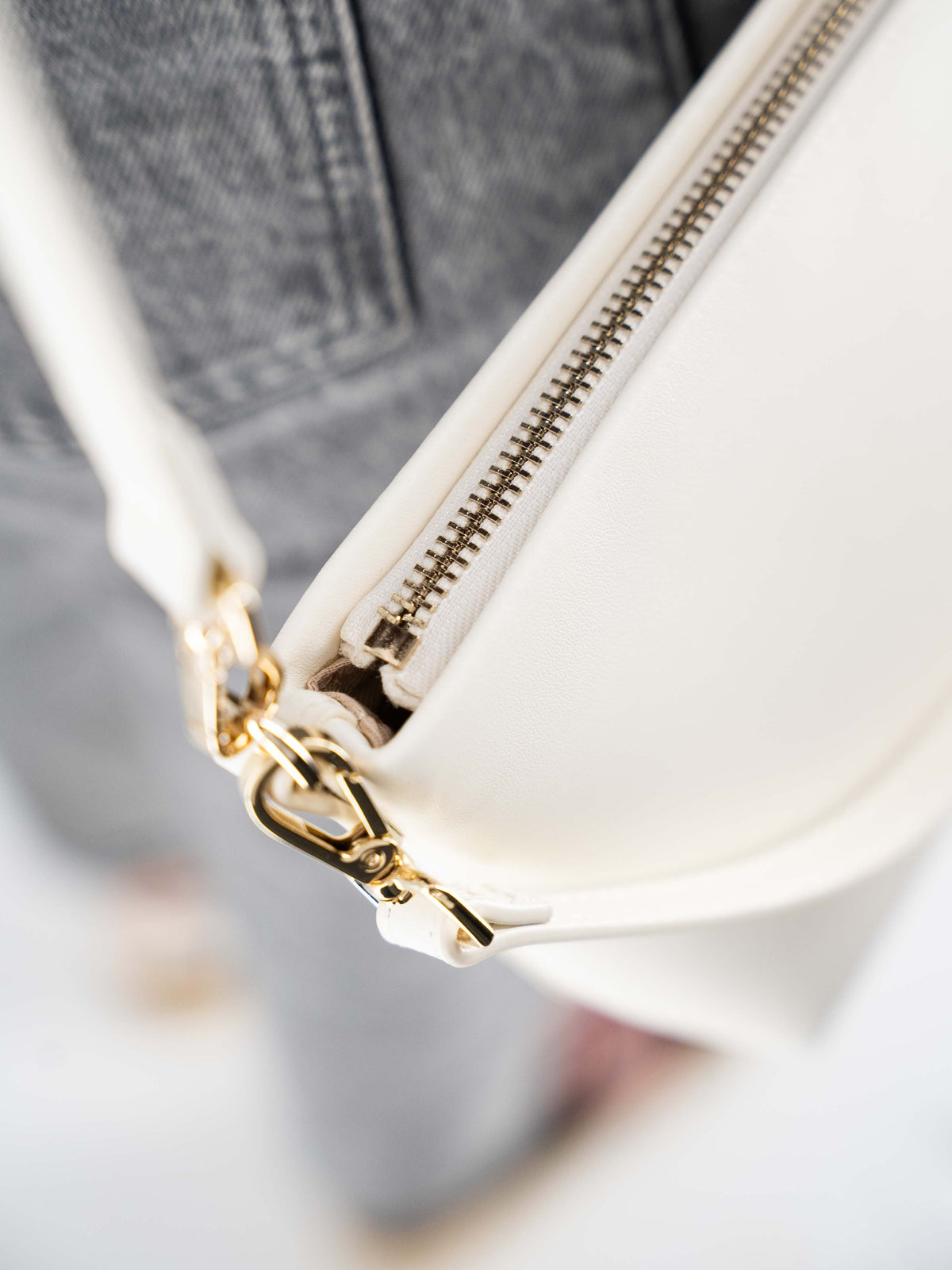 MC2 Saint Barth Aline bag In Vera Pelle Bianca – dettaglio prodotto 4 – Master SKU MC2_ALI0034_00499I