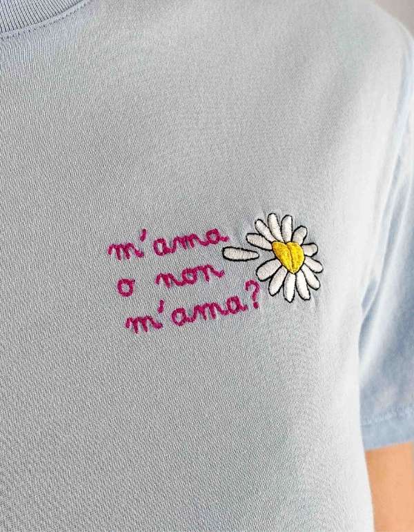MC2 Saint Barth T-Shirt Emilie M'Ama O Non M'Ama 31 Emb – dettaglio prodotto 2 – Master SKU MC2_EMI0001_04035L