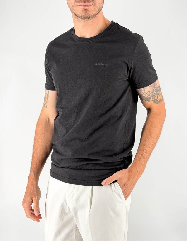 Palm Angels T-Shirt Nera Logo Tonal – vista principale – Master SKU PLA1UMWTS04TR-BLA