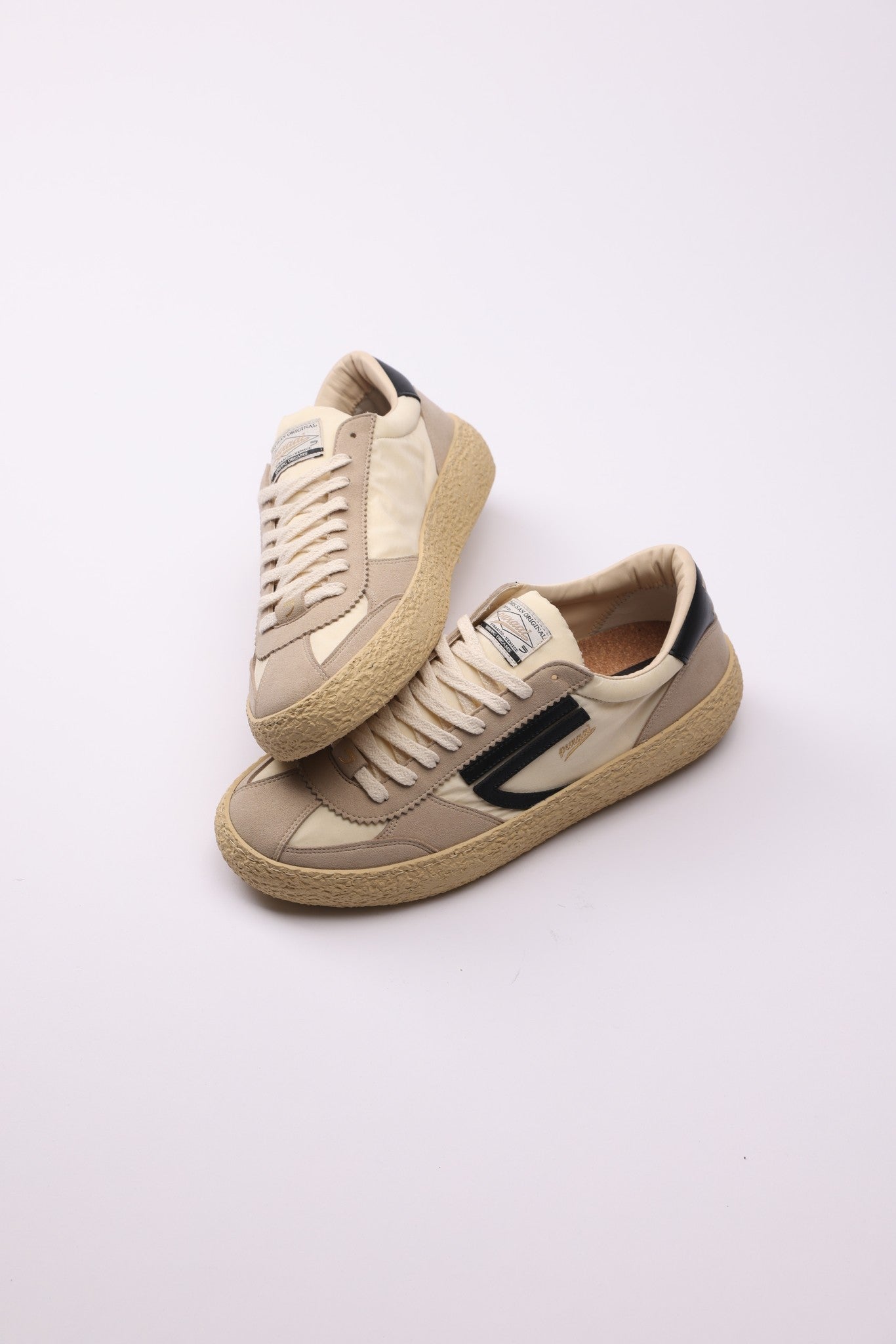 Puraai Sneaker 1.01 Vintage Egg – dettaglio prodotto 3 – Master SKU PUI_101_VINTAGE_EGG_SHELL