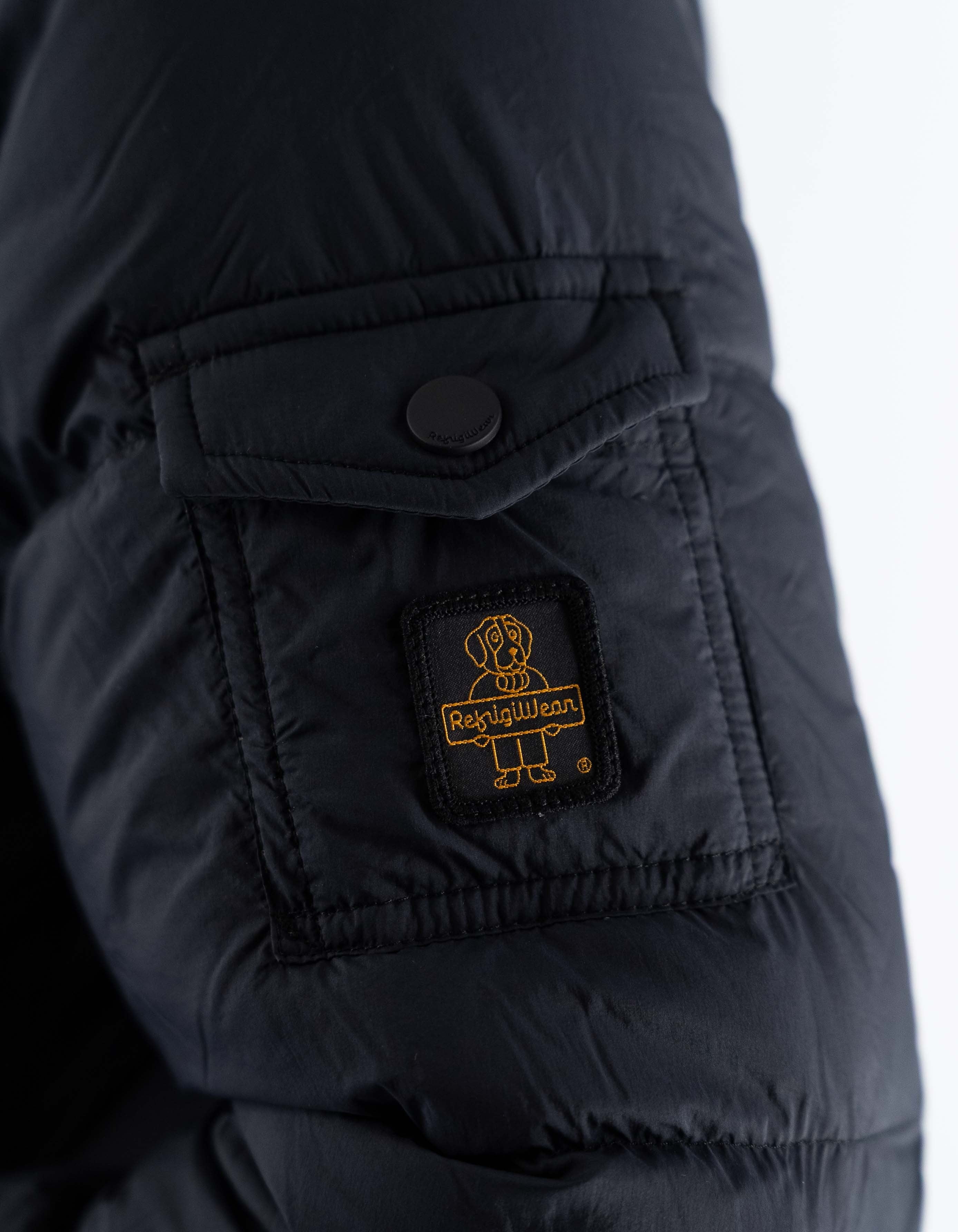 Refrigiwear Braffy Jacket Black – dettaglio prodotto 2 – Master SKU RFR_W53800_NY2303_G06000