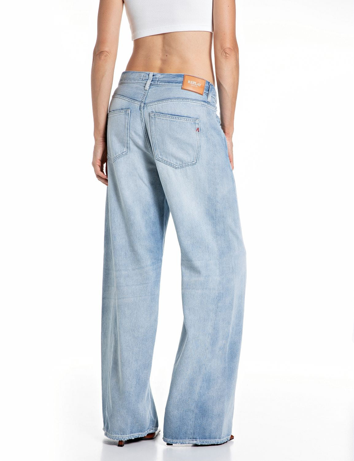 Replay Jeans Narja Super Light Blue – dettaglio prodotto 2 – Master SKU RPY_WB520_000940_179_011