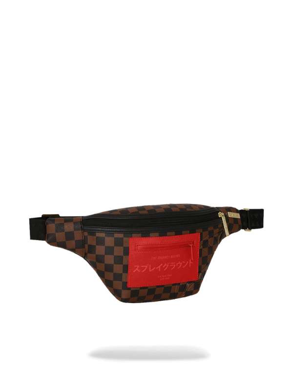 Sprayground Marsupio Red Redemption Pyramid Savvy – dettaglio prodotto 3 – Master SKU SPR_910B8903NSZ