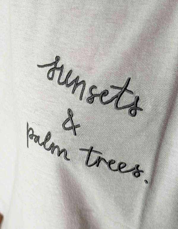 Tooco T-Shirt Con Ricamo Sunsets & Palm Trees – dettaglio prodotto 2 – Master SKU TOC_TOCOM_TSE_SUNSET